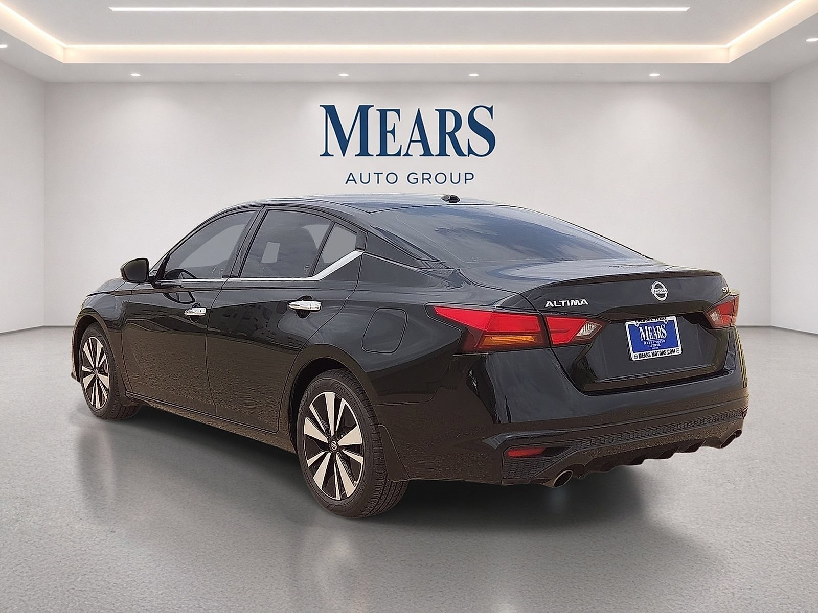 Used 2019 Nissan Altima 2.5 SV FWD image 3