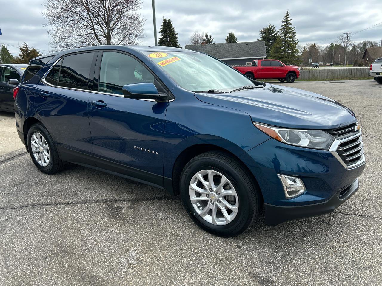 Used 2020 Chevrolet Equinox LT w/ Driver Convenience Package image 5