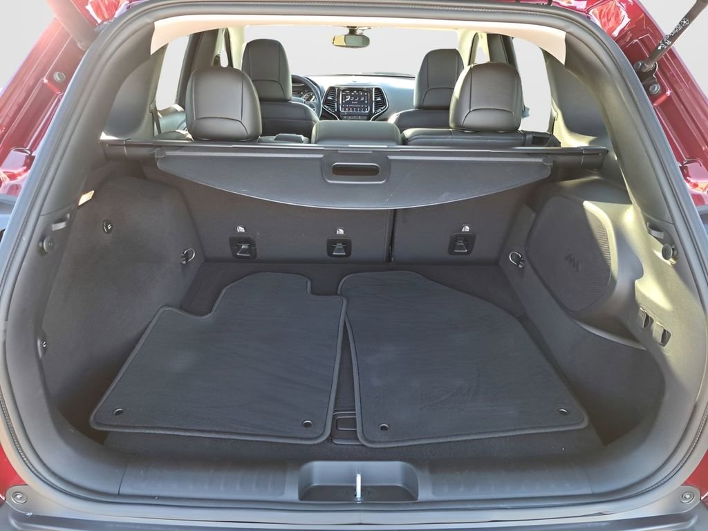 Used 2021 Jeep Cherokee Limited w/ Elite Package image 13