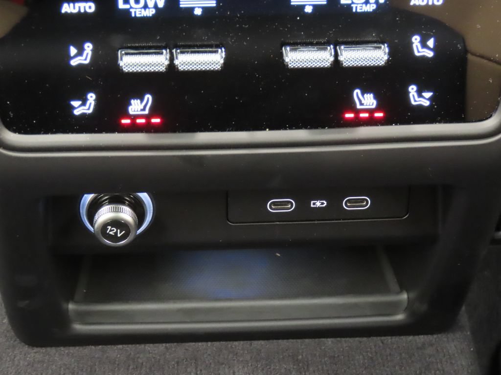 Certified 2026 Porsche Cayenne S AWD/4WD image 35