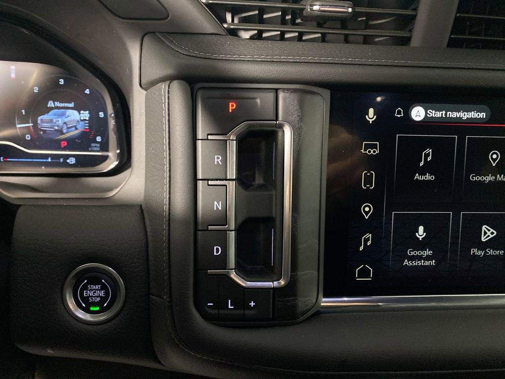Certified 2024 GMC Yukon Denali w/ Advanced Technology Package image 19