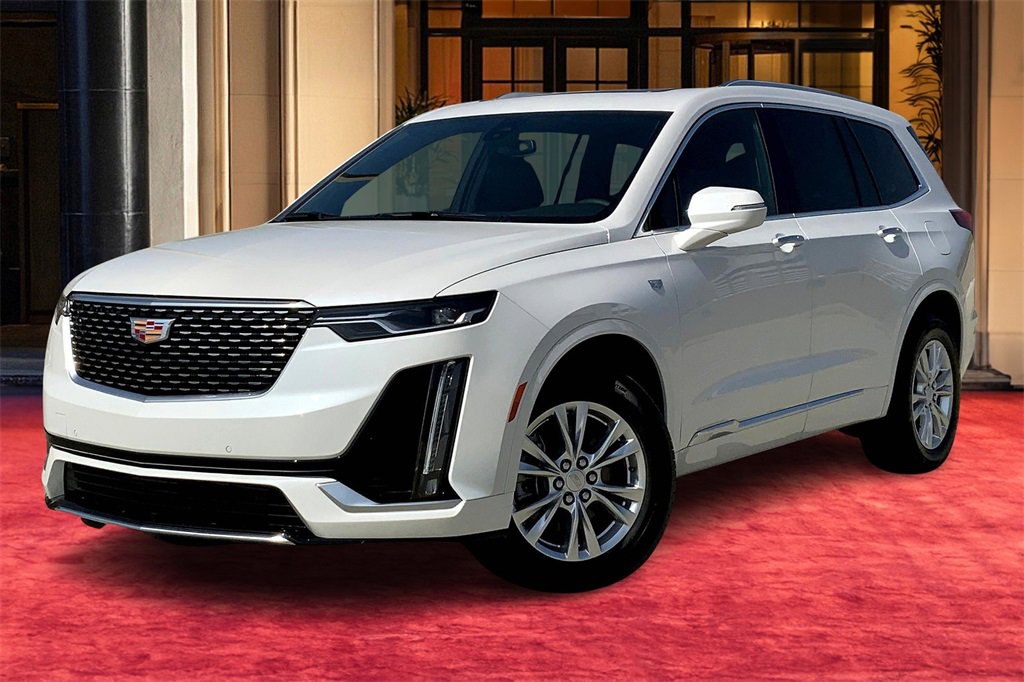 Used 2025 Cadillac XT6 Luxury