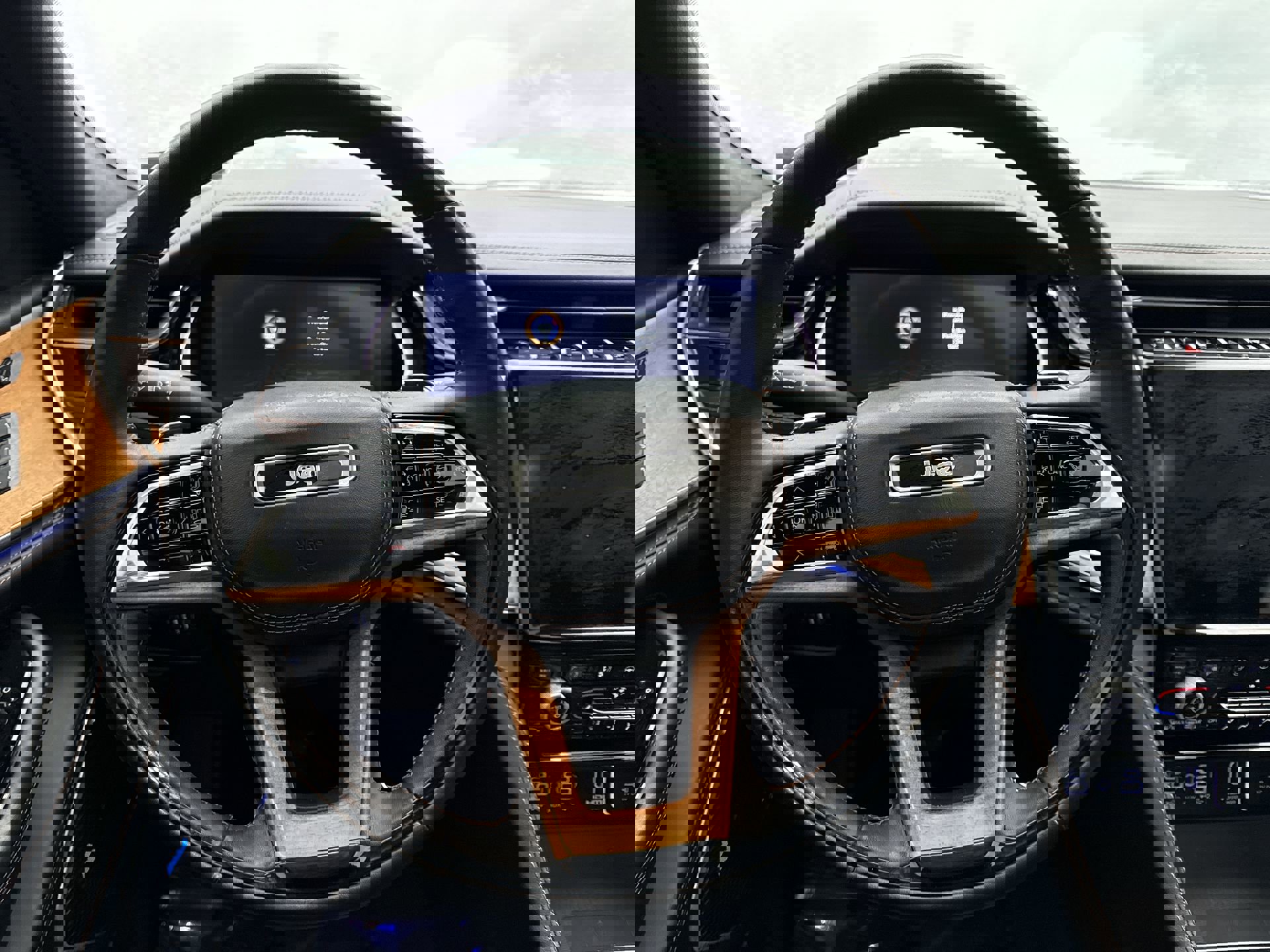 Used 2022 Jeep Grand Cherokee L Summit image 12