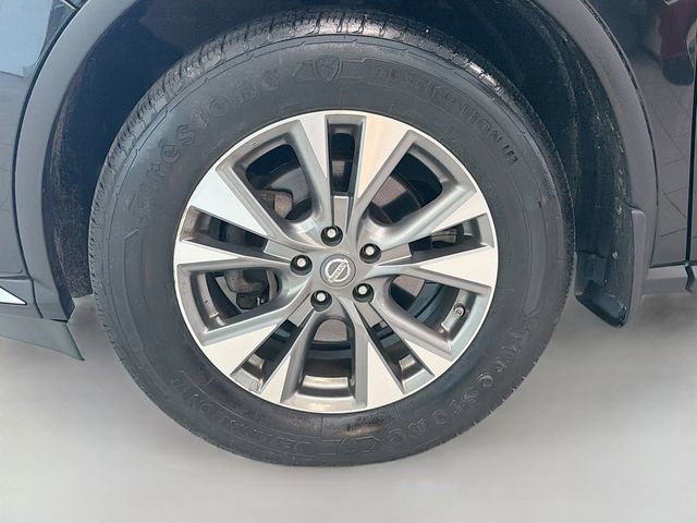 Used 2017 Nissan Murano S image 30