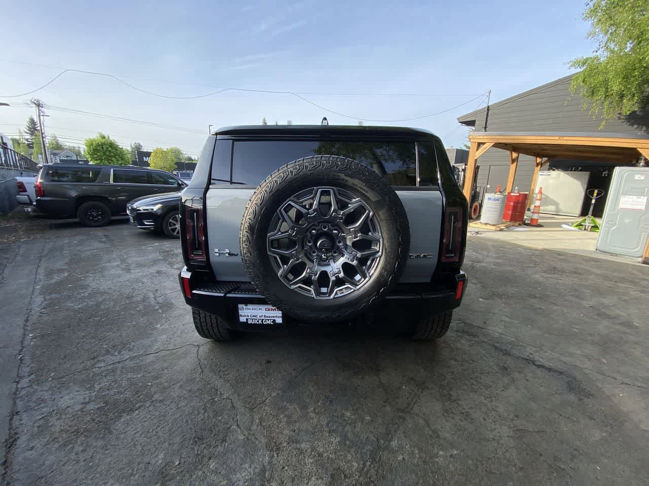Used 2025 GMC Hummer EV 3X AWD/4WD image 5