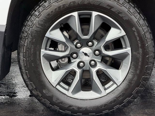 Used 2026 Chevrolet Silverado 1500 RST image 9