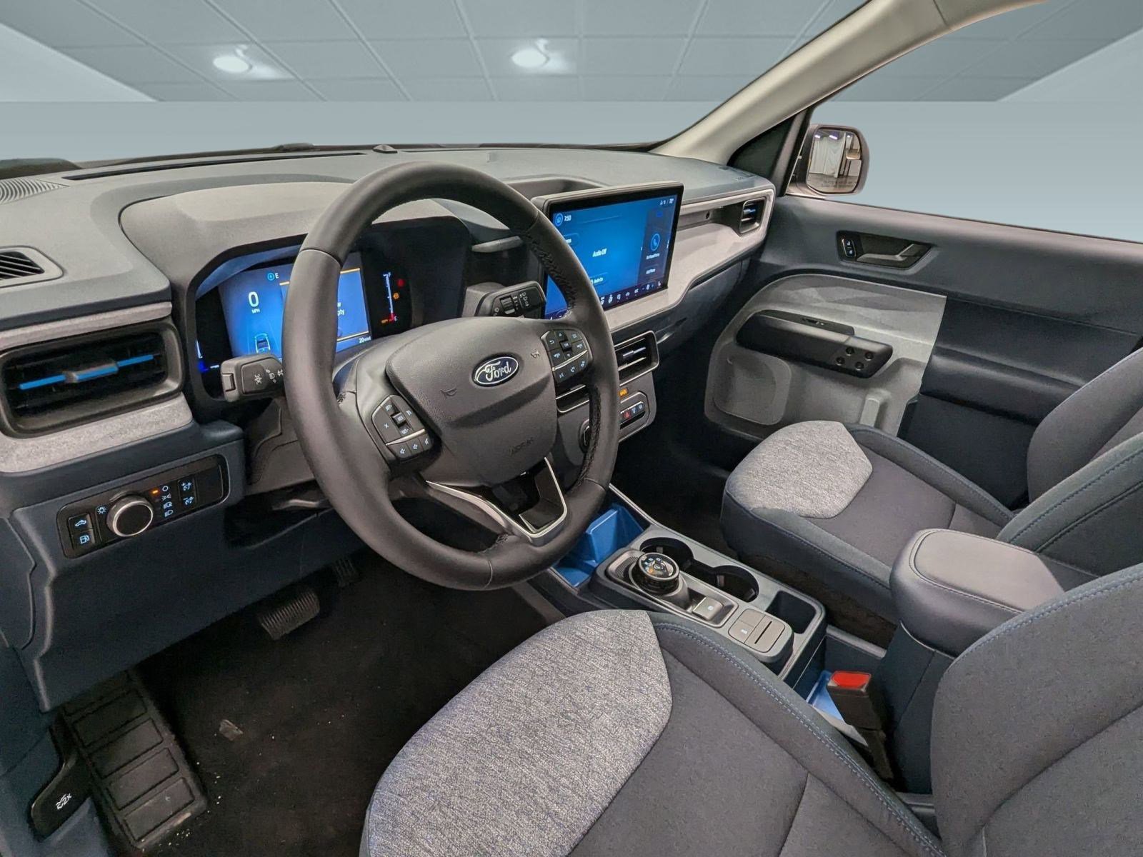 New 2025 Ford Maverick XLT w/ XLT Luxury Package image 3