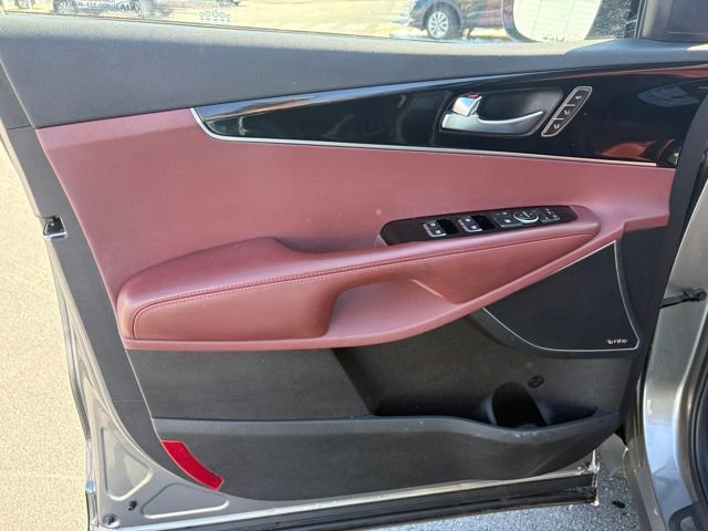 Used 2018 Kia Sorento SX image 23
