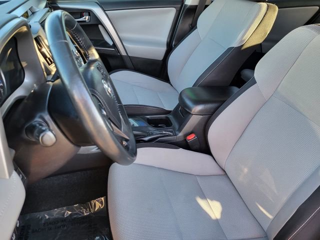 Used 2018 Toyota RAV4 Adventure image 3