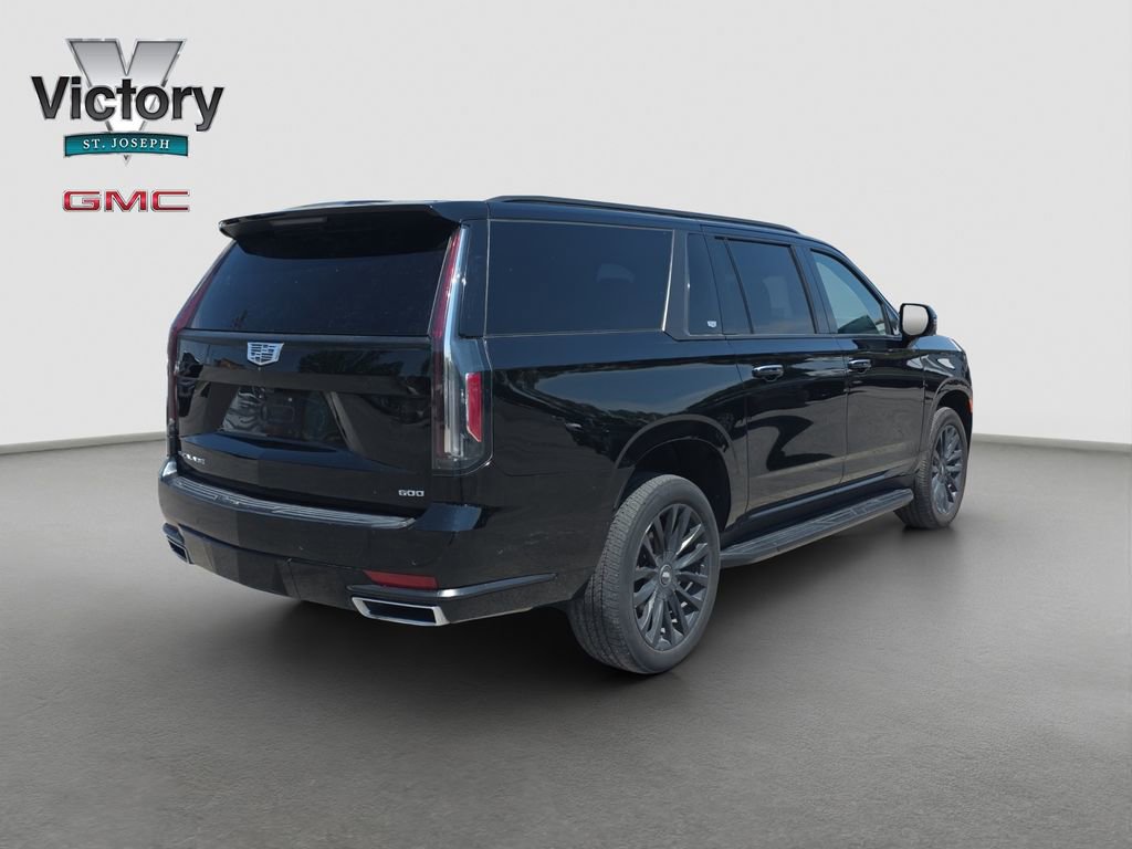 Used 2022 Cadillac Escalade ESV Premium Luxury RWD image 18