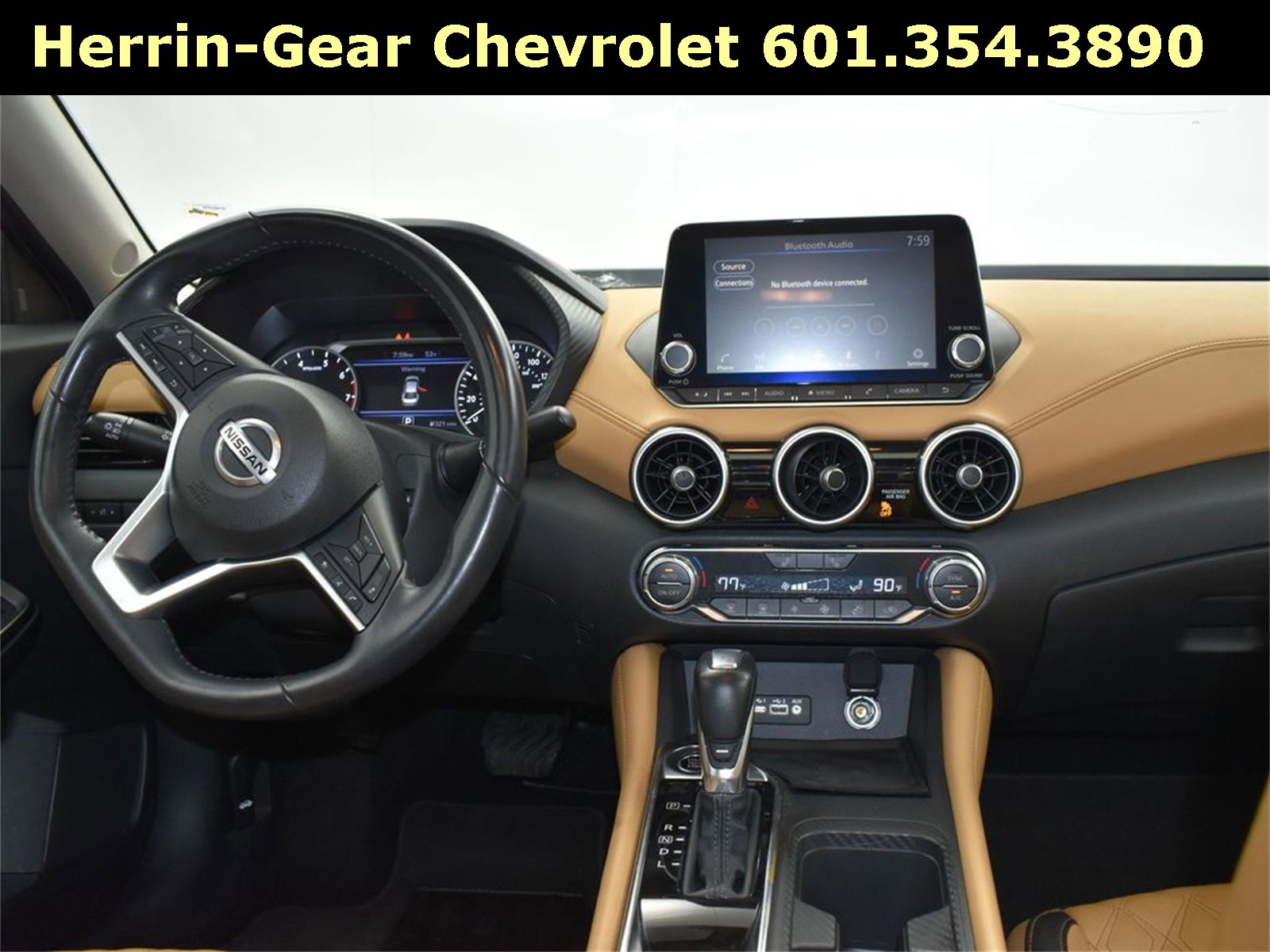 Used 2020 Nissan Sentra SV w/ SV Premium Package image 28