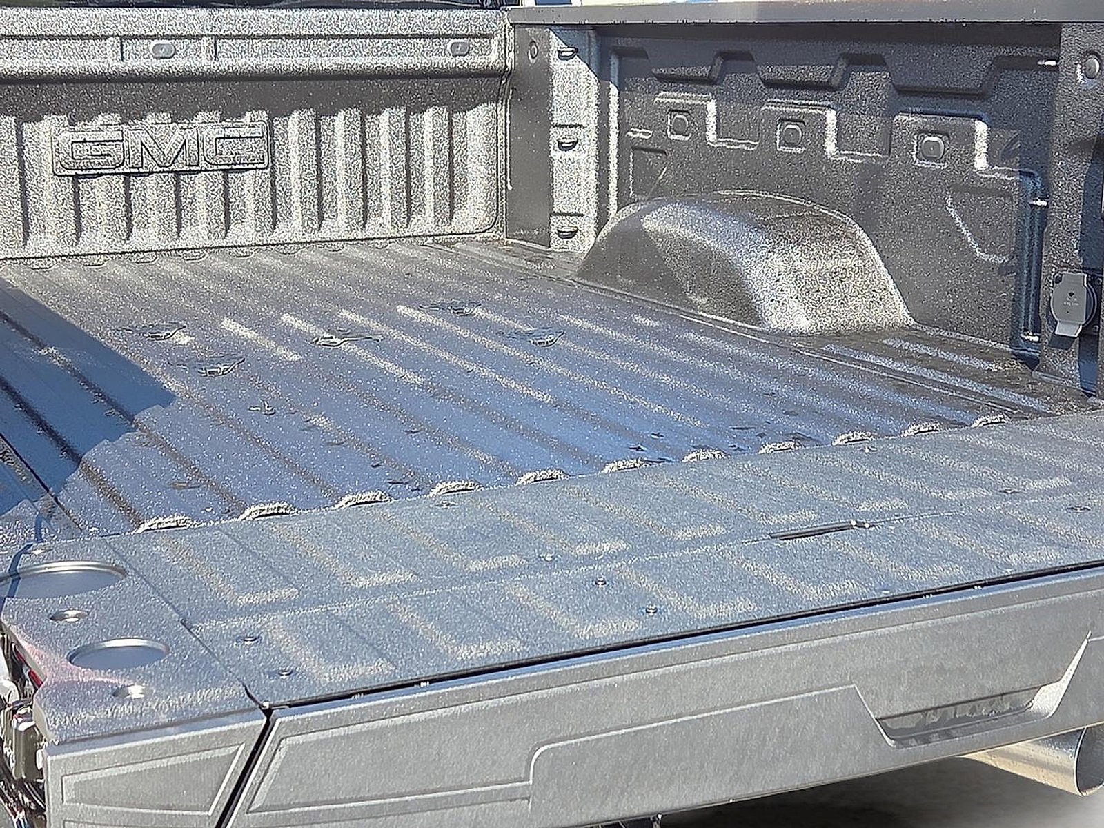 New 2026 GMC Sierra 2500 Denali Ultimate image 9
