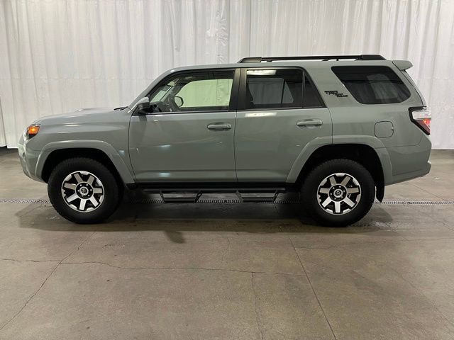 Certified 2023 Toyota 4Runner TRD Off-Road image 7