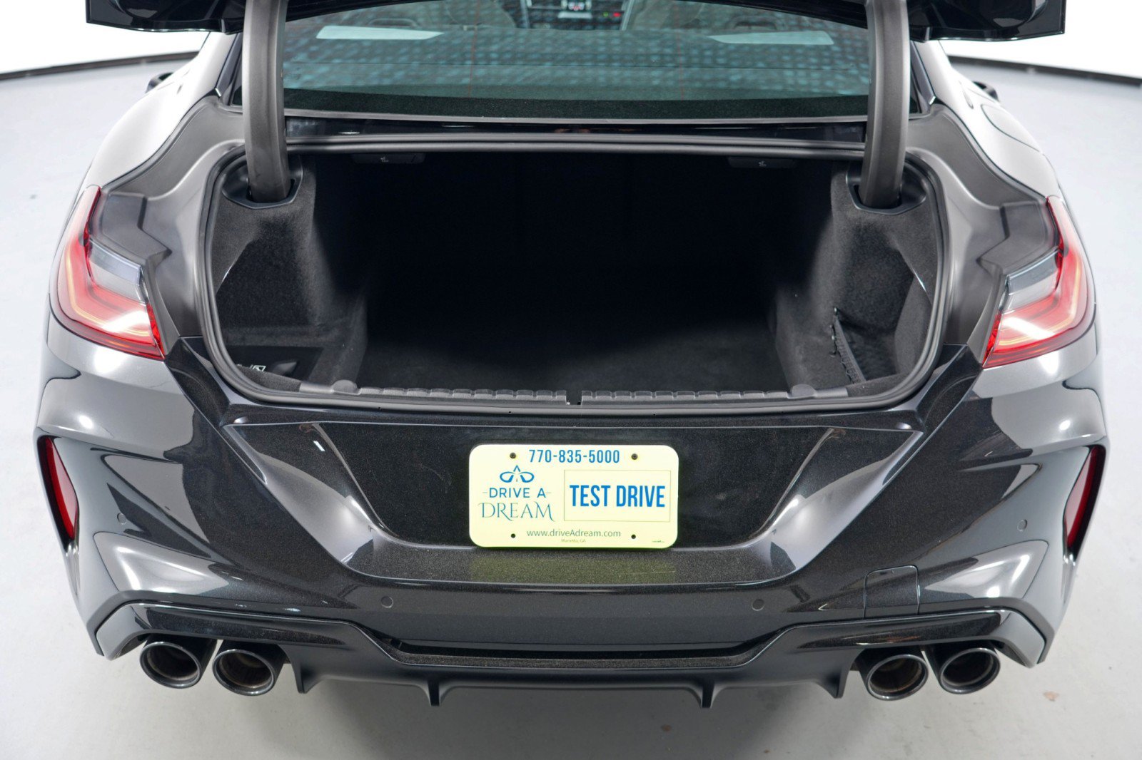 Used 2025 BMW M8 Competition AWD/4WD image 10