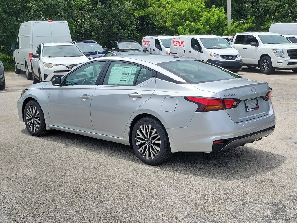 New 2026 Nissan Altima 2.5 SV FWD image 6
