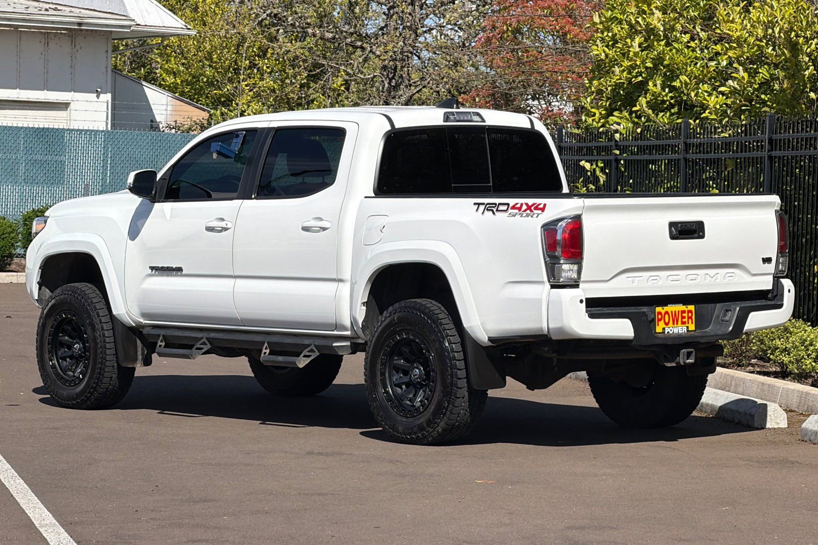 Used 2021 Toyota Tacoma TRD Sport w/ TRD Premium Sport Package AWD/4WD image 6