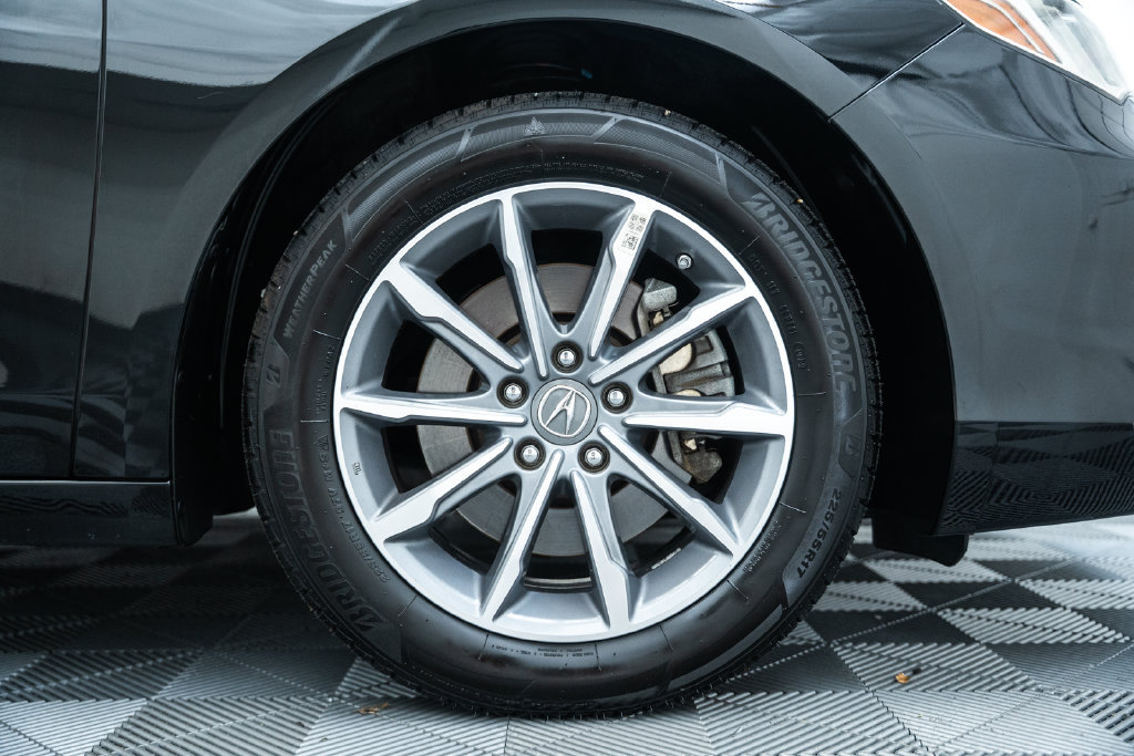 Used 2018 Acura TLX FWD image 15