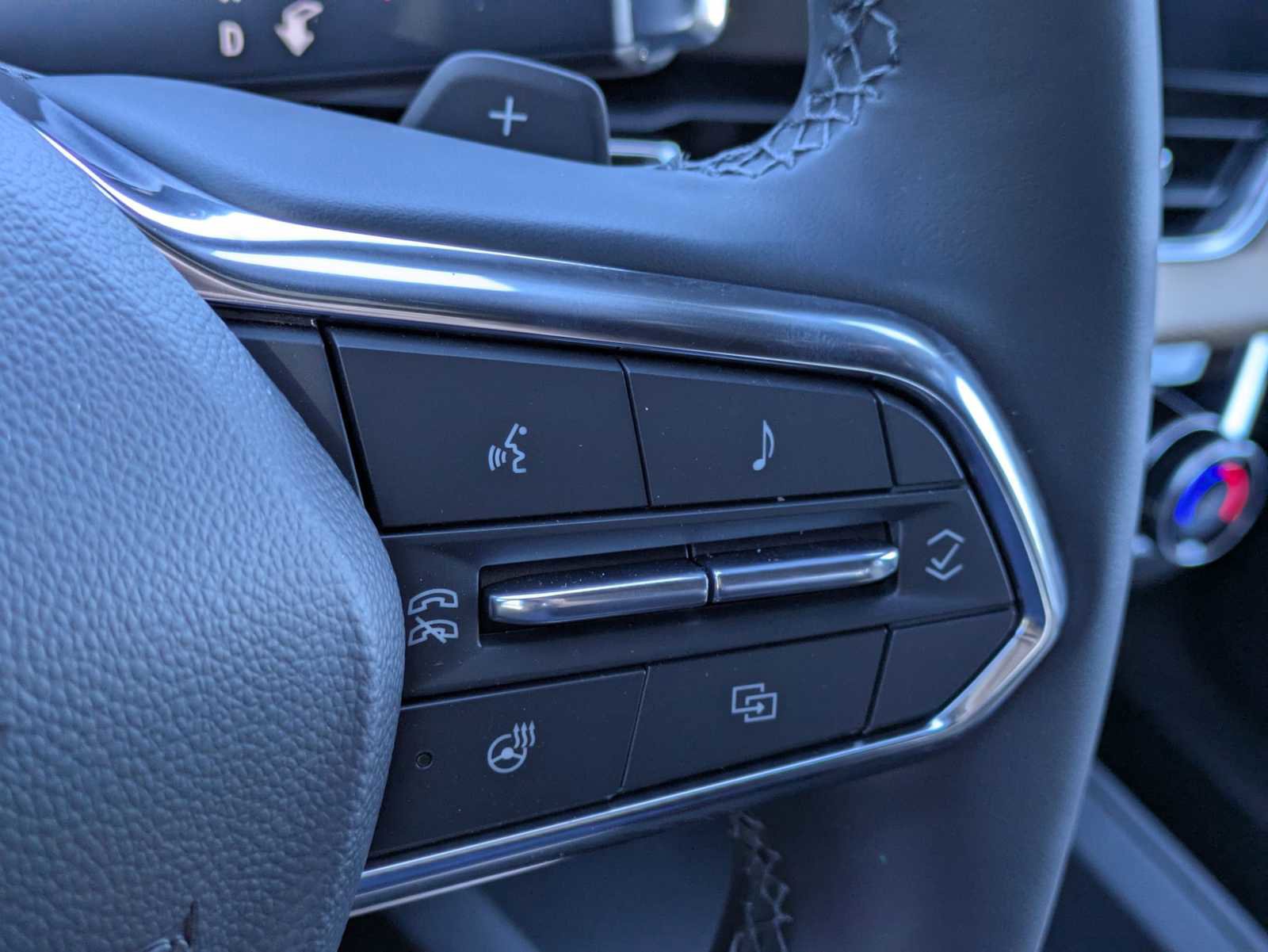 New 2026 Chevrolet Equinox ACTIV image 25