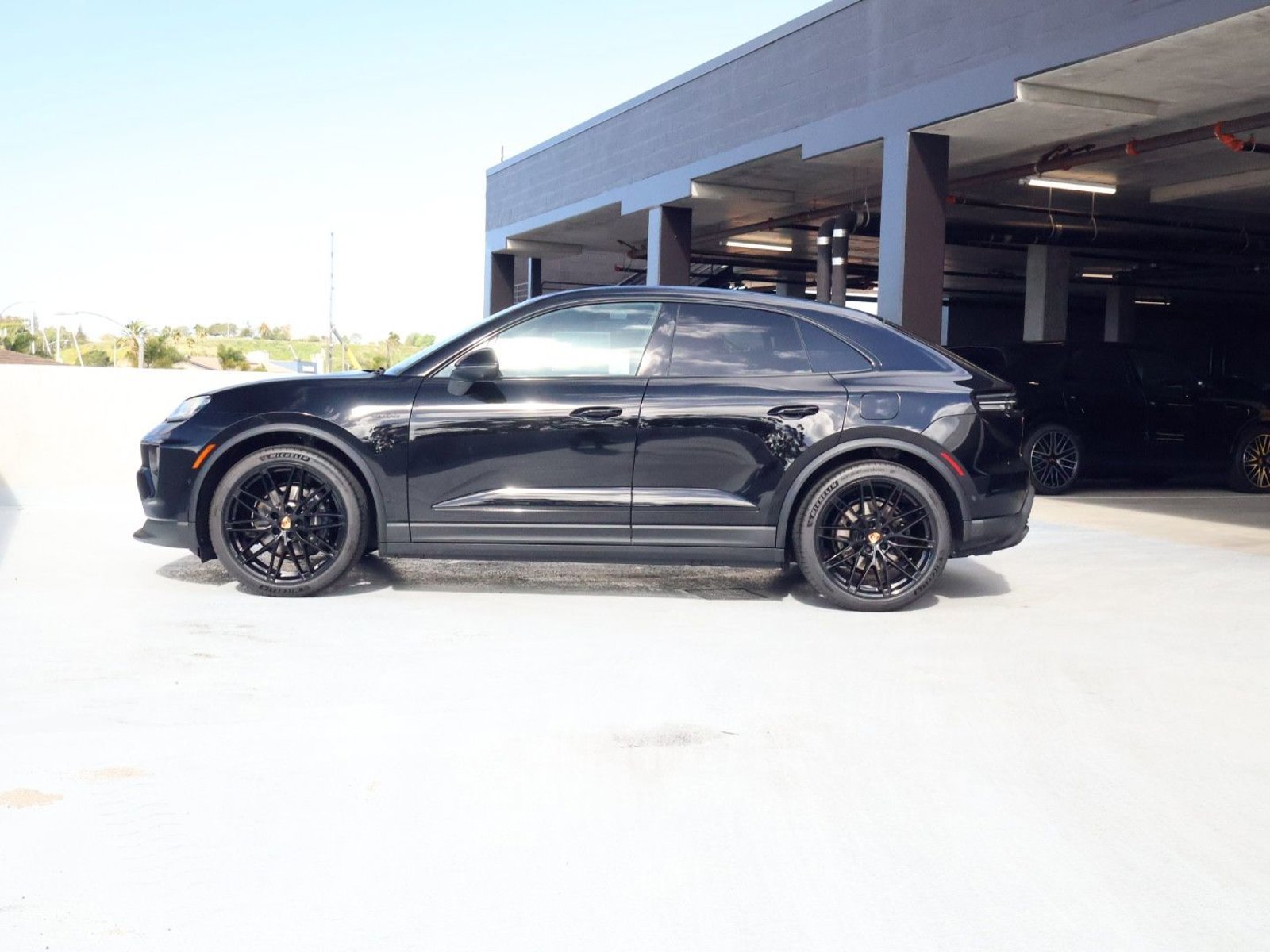 New 2026 Porsche Macan Electric RWD image 2
