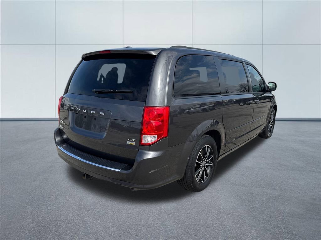 Used 2017 Dodge Grand Caravan GT image 6