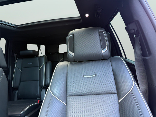 Used 2021 Cadillac Escalade ESV Sport w/ Driver Assist Tech Package AWD/4WD image 52