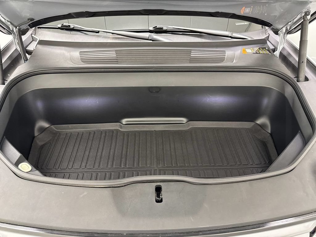 Used 2024 Rivian R1T Adventure AWD/4WD image 20