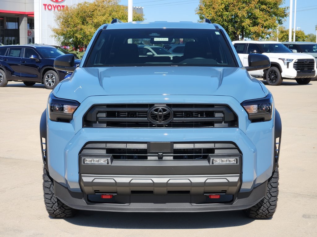New 2026 Toyota 4Runner SR5 AWD/4WD image 2