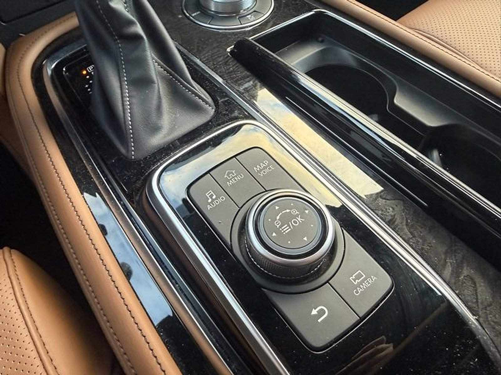 Certified 2024 INFINITI QX80 Sensory w/ Cargo Package image 17