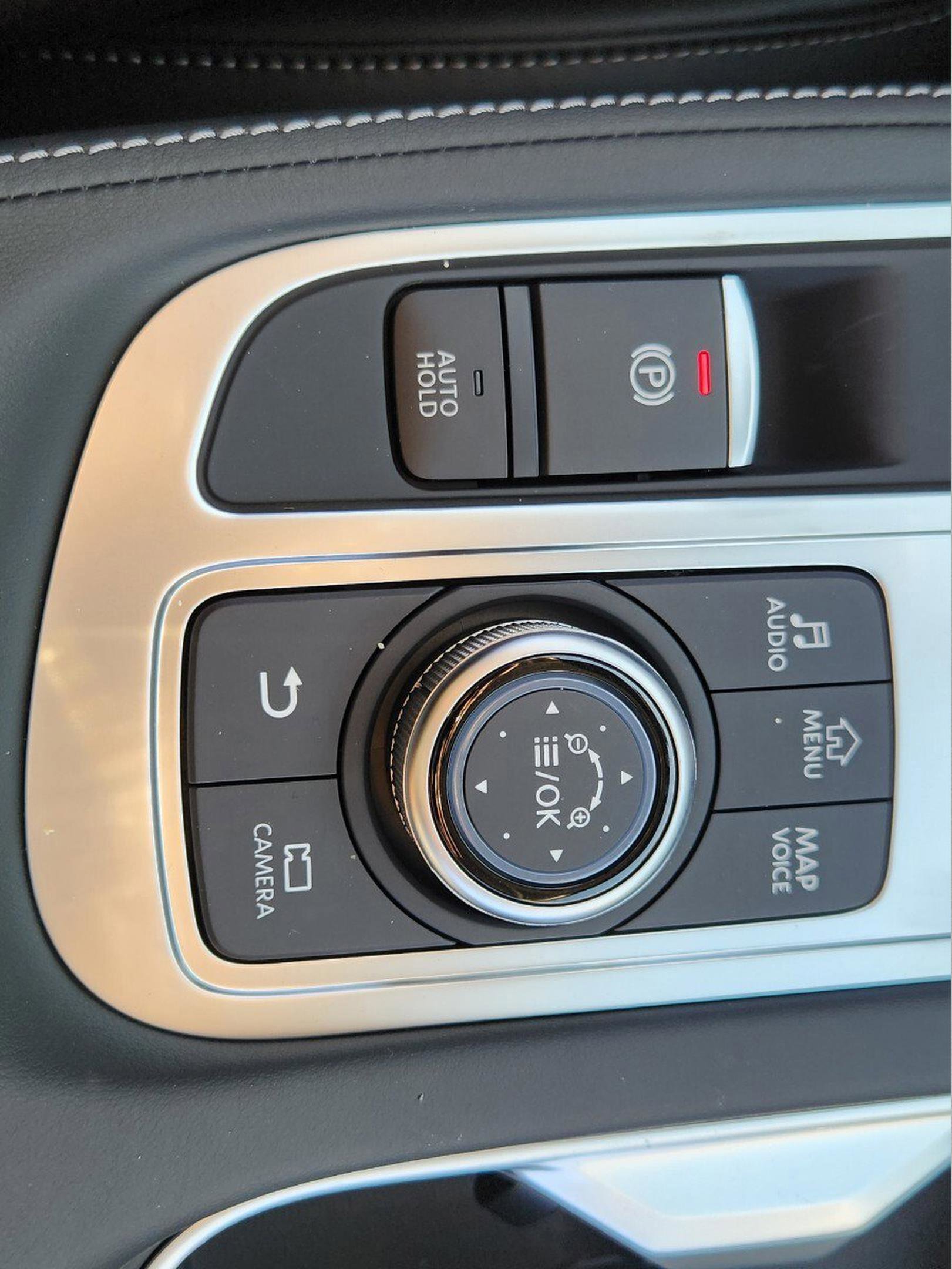 Certified 2025 INFINITI QX60 Luxe image 15