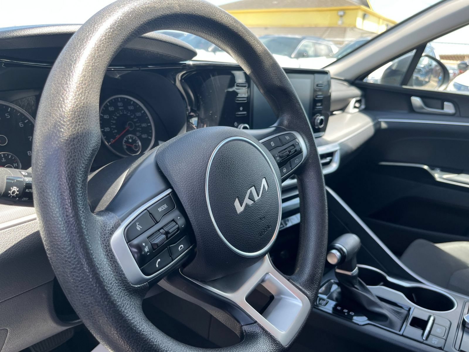 Used 2023 Kia K5 LXS FWD image 33
