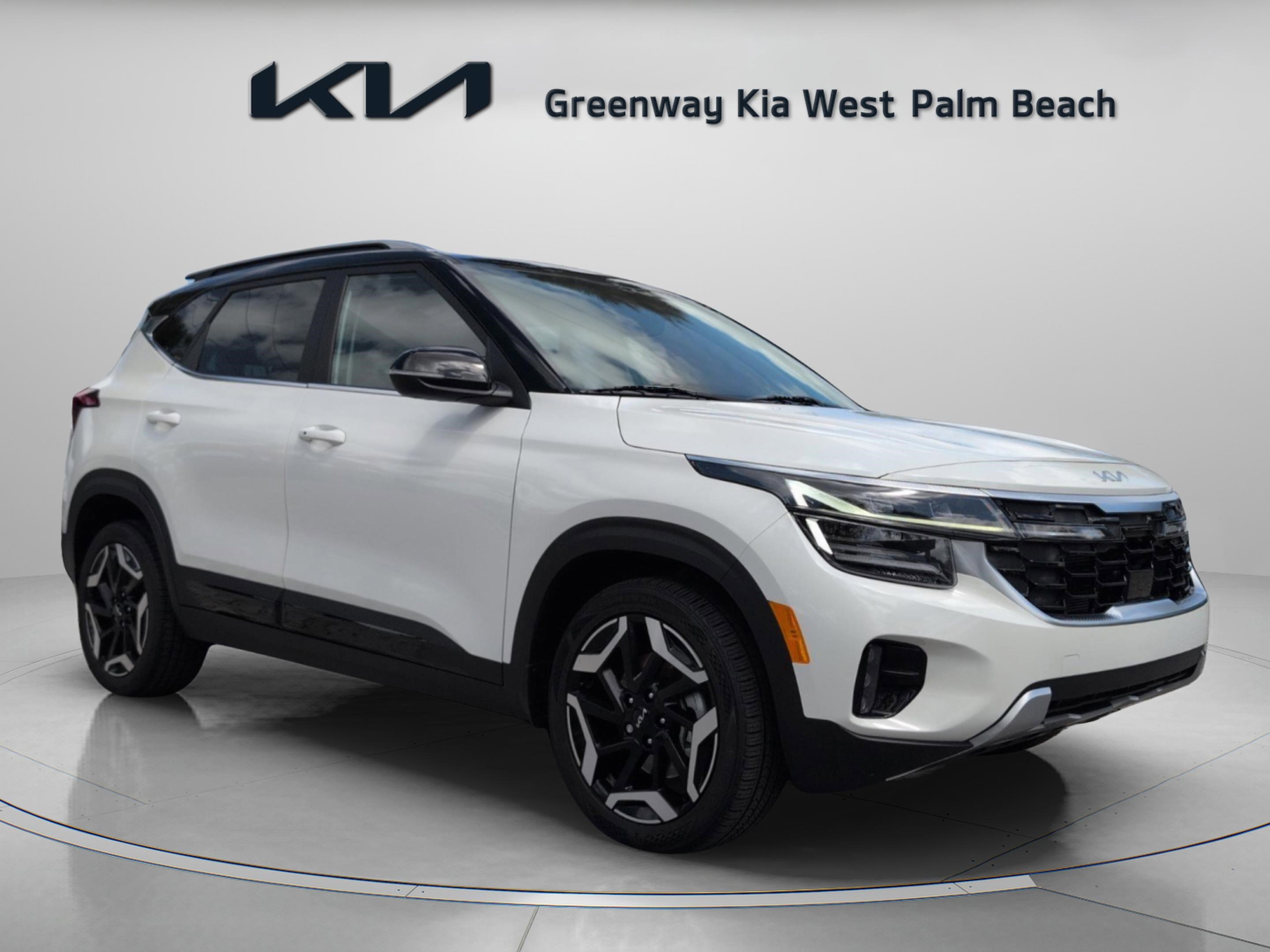 Used 2024 Kia Seltos SX AWD/4WD image 1