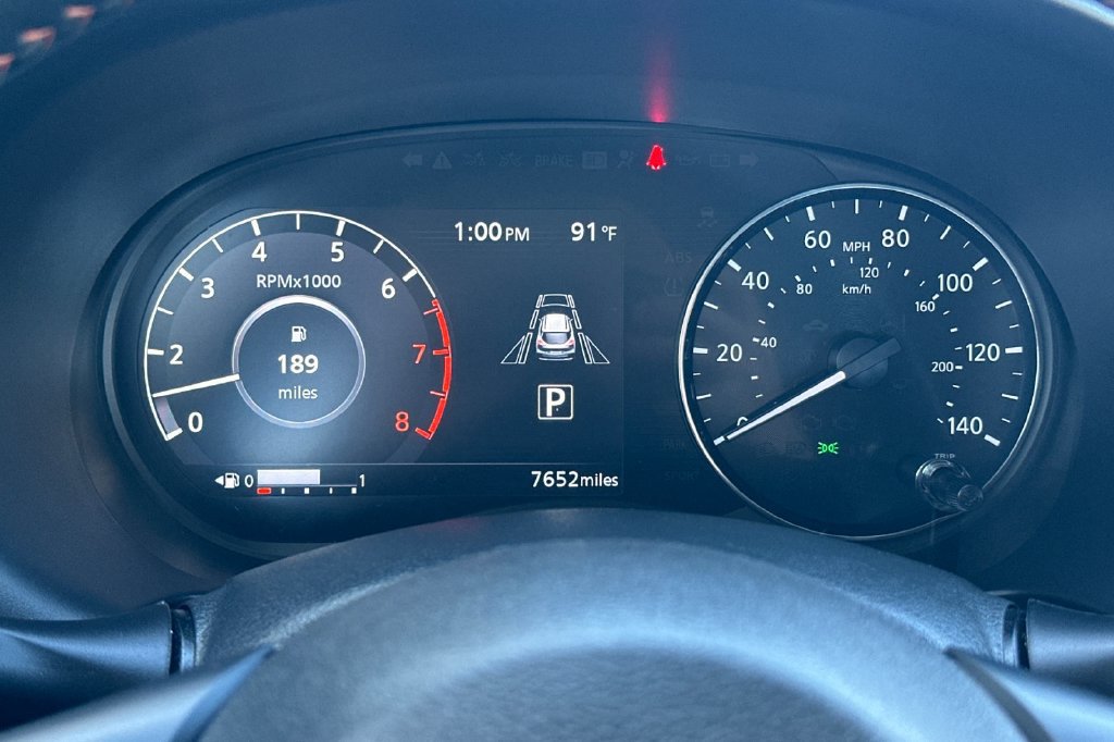 Certified 2024 Nissan Kicks SR w/ SR Premium Package FWD image 24