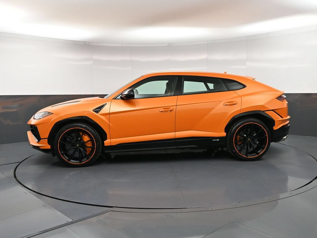 Used 2023 Lamborghini Urus S AWD/4WD image 2