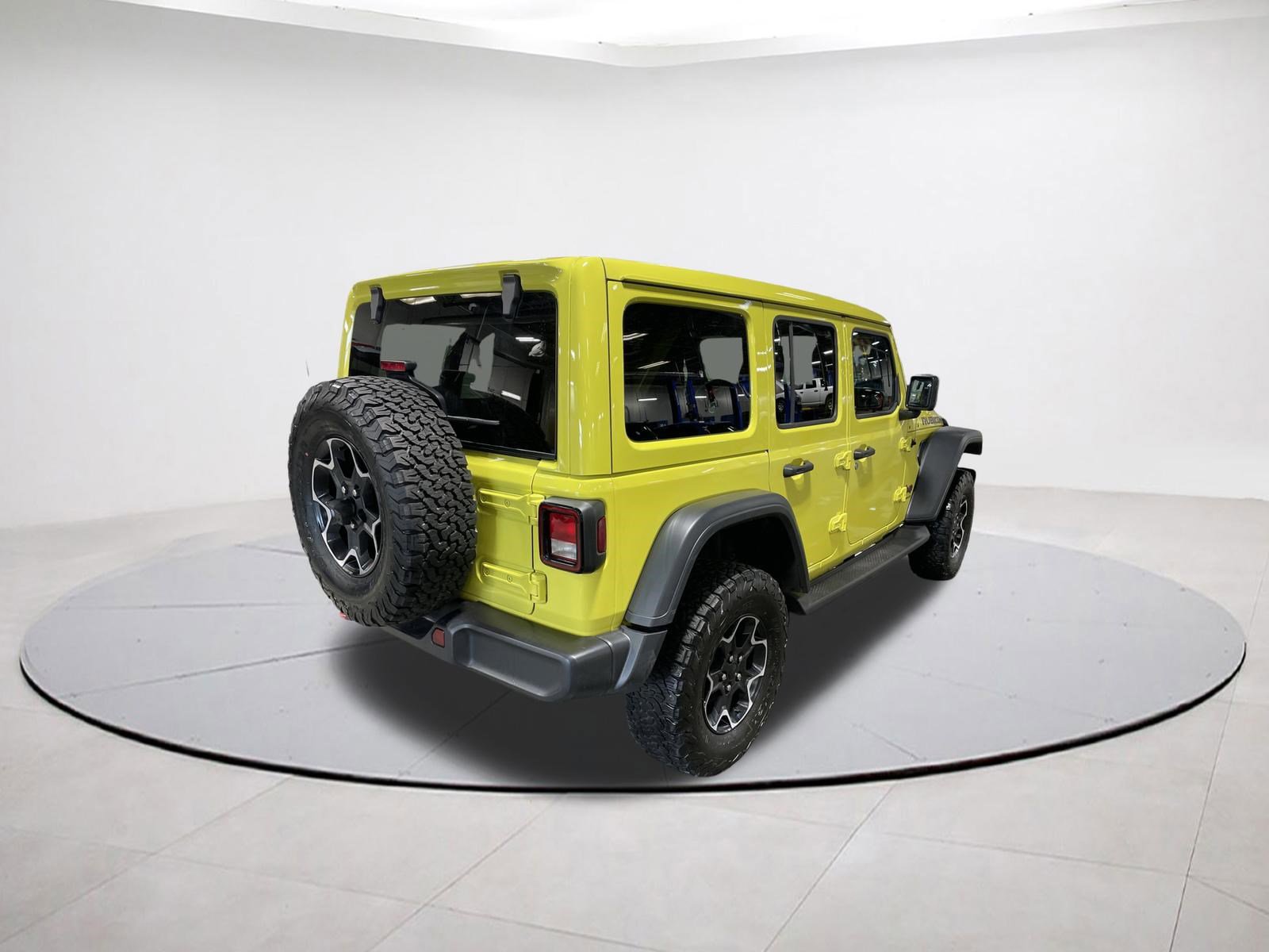 Certified 2023 Jeep Wrangler Unlimited Rubicon w/ Cold Weather Group AWD/4WD image 6