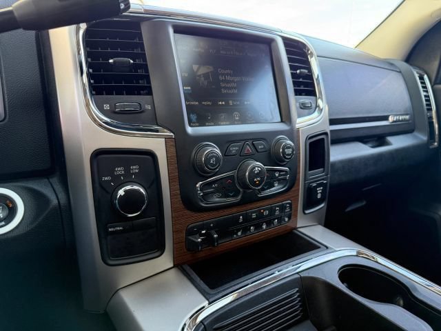 Used 2016 RAM 2500 Laramie AWD/4WD image 33