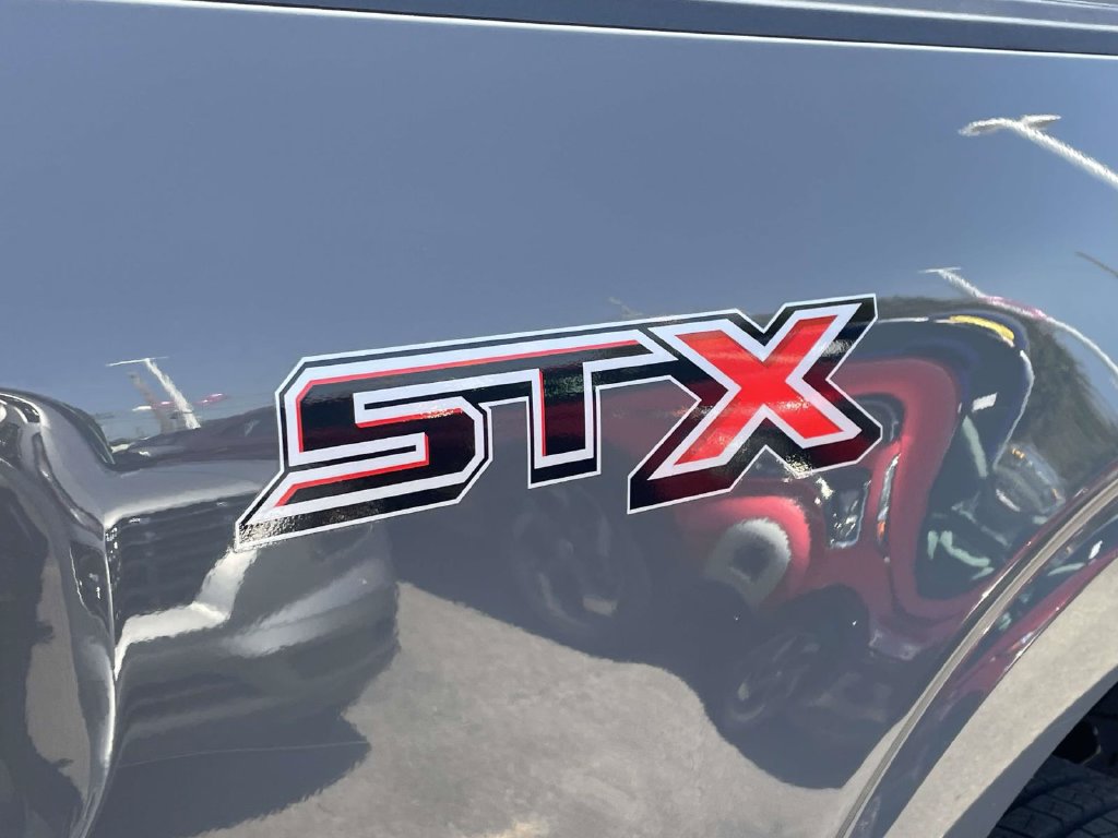 Used 2021 Ford F150 XL w/ STX Appearance Package RWD image 8