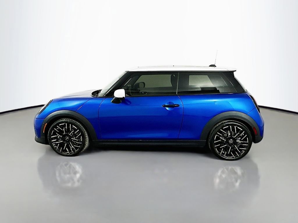 Certified 2025 MINI Cooper S image 8