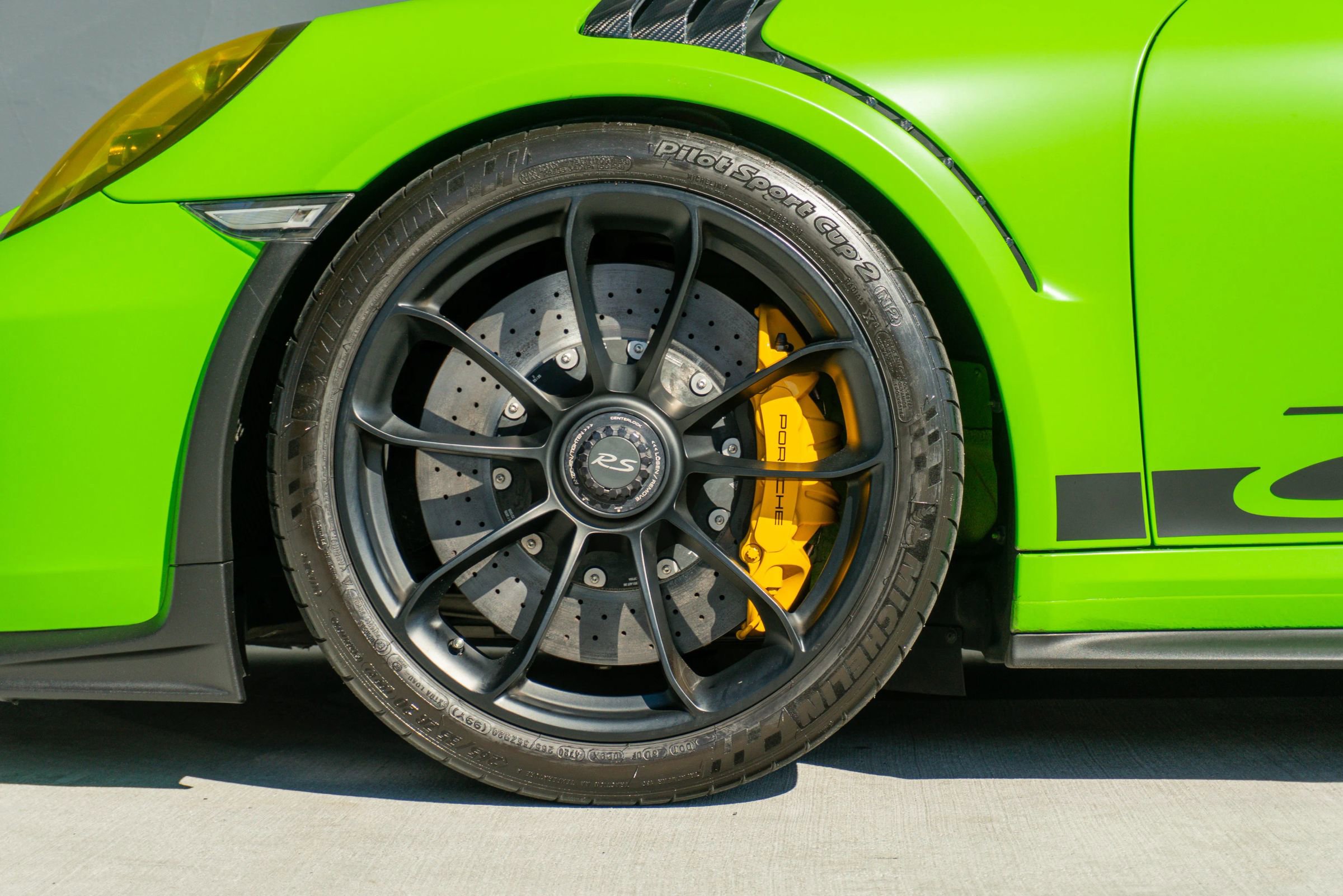 Used 2019 Porsche 911 GT3 RS image 17