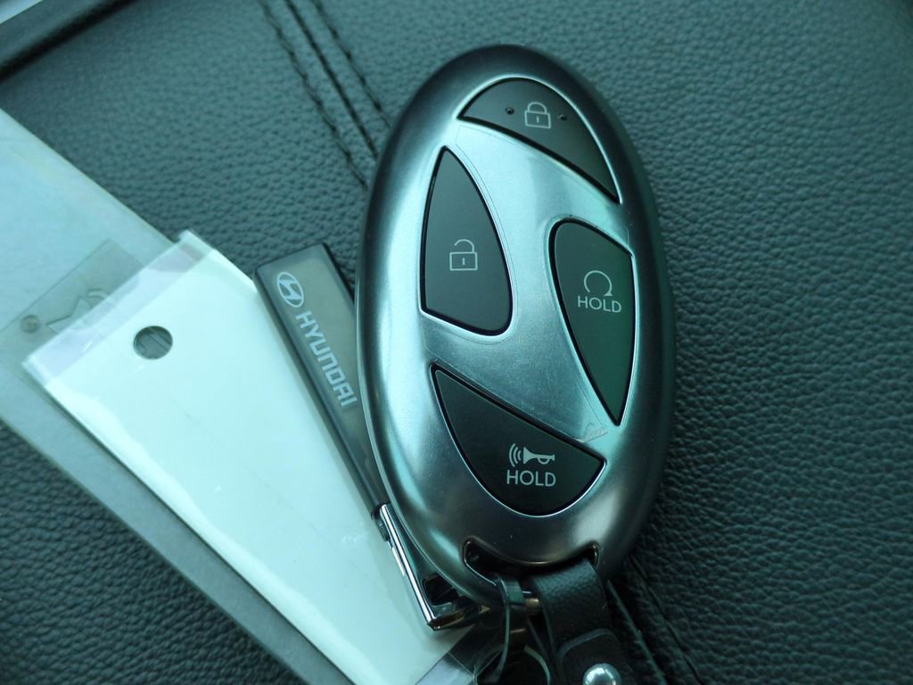 Certified 2025 Hyundai Tucson XRT AWD/4WD image 25