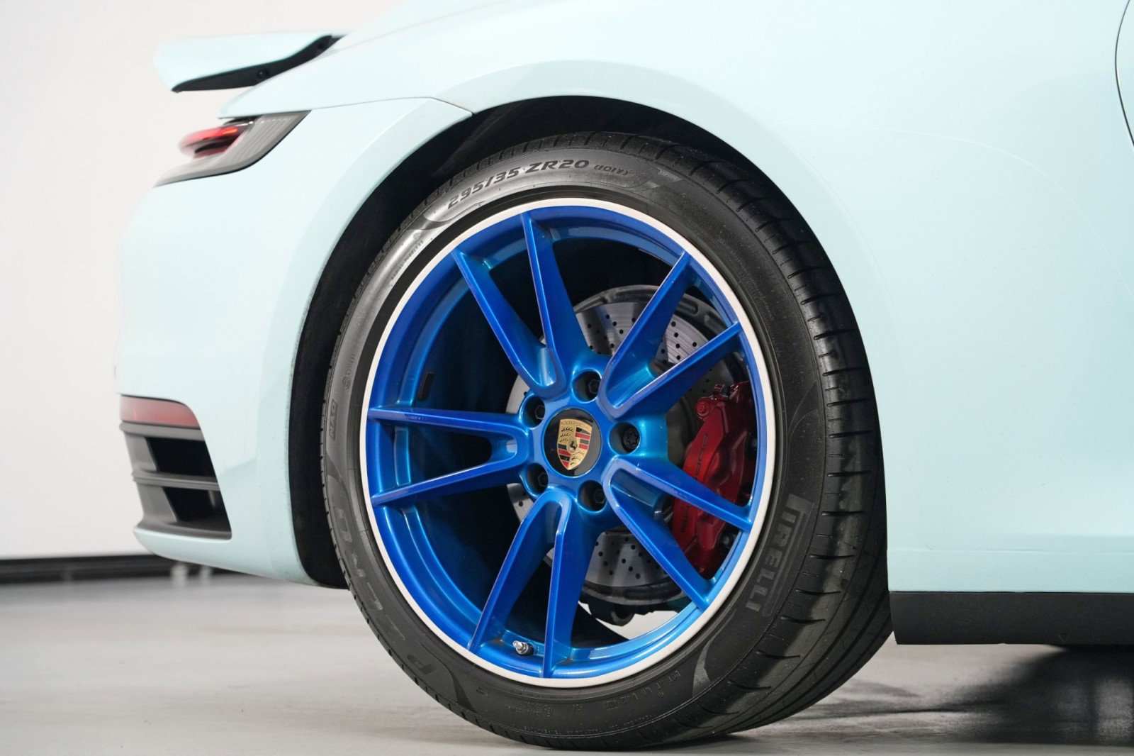 Used 2024 Porsche 911 Carrera image 56