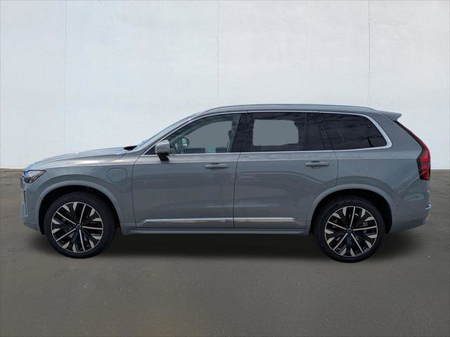 New 2026 Volvo XC90 T8 Ultra w/ Protection Package Premier image 3