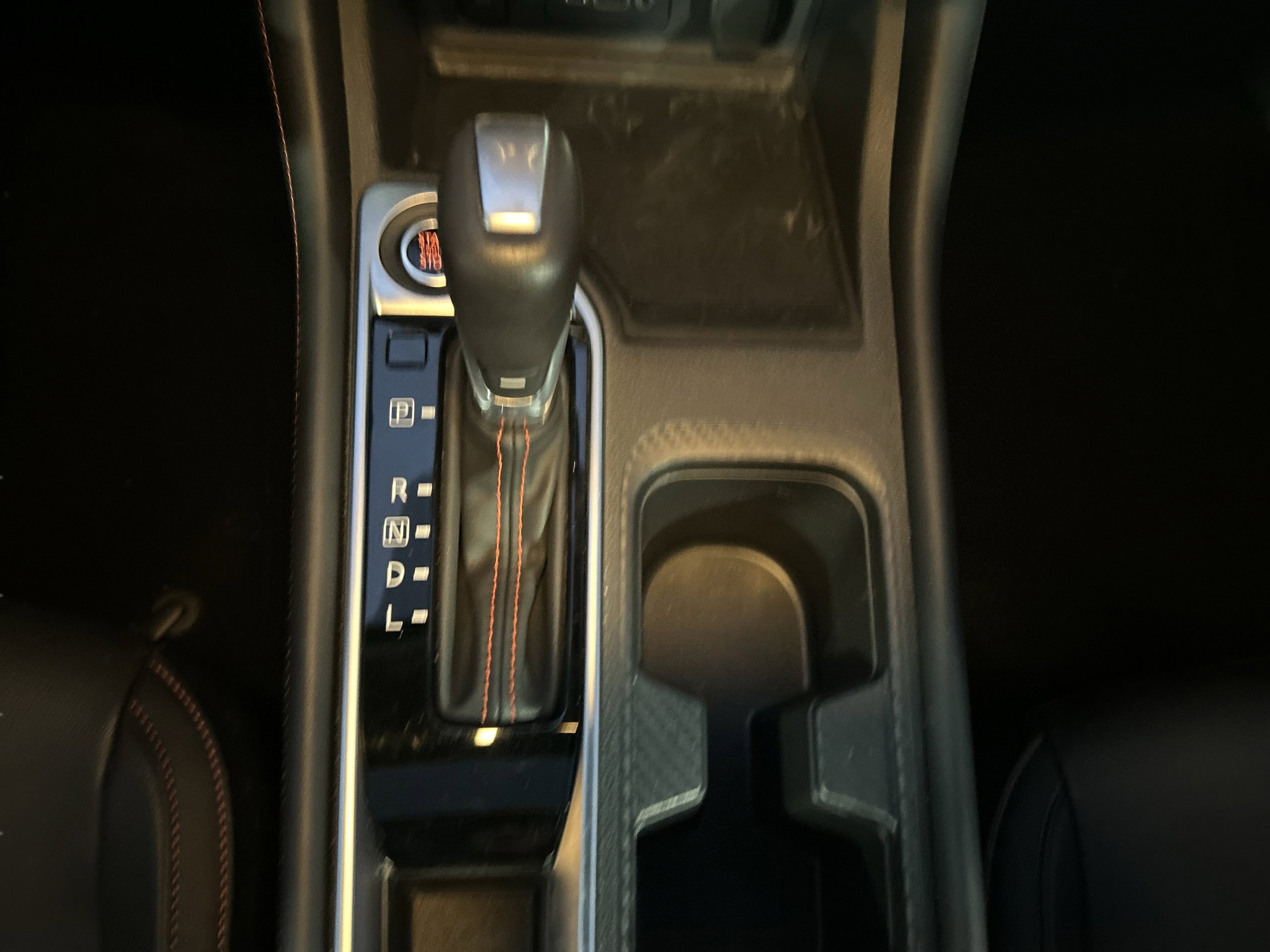 Used 2025 Nissan Sentra SR w/ SR Premium Package image 36