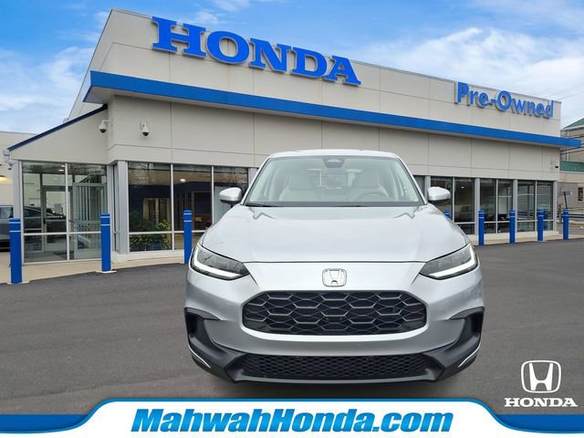 Used 2025 Honda HR-V LX image 2