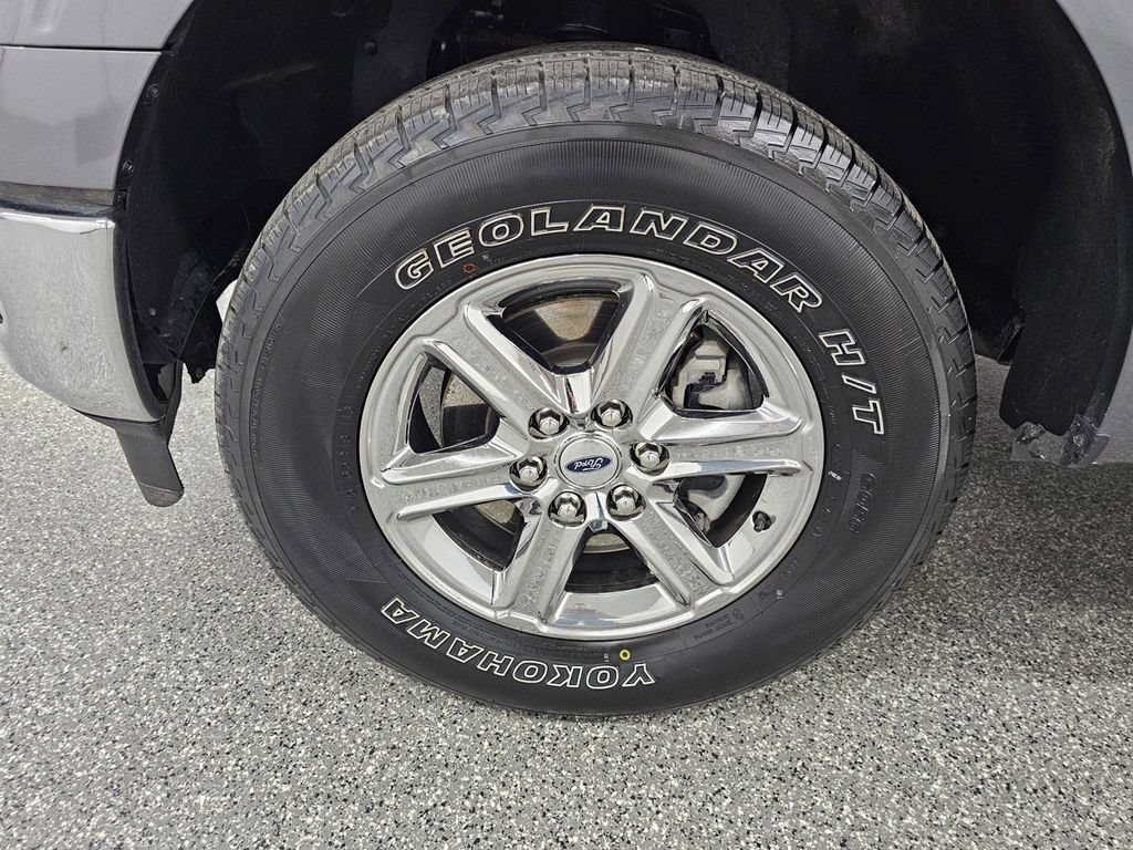 Used 2025 Ford F150 XLT w/ Equipment Group 301A Standard AWD/4WD image 9