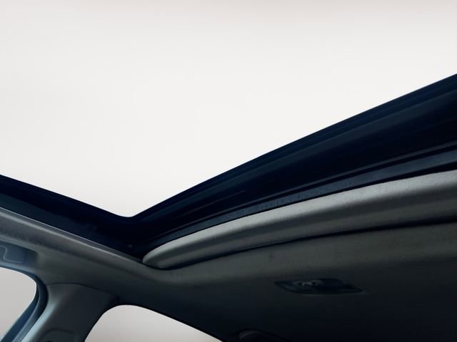 Used 2018 Honda HR-V EX-L image 16