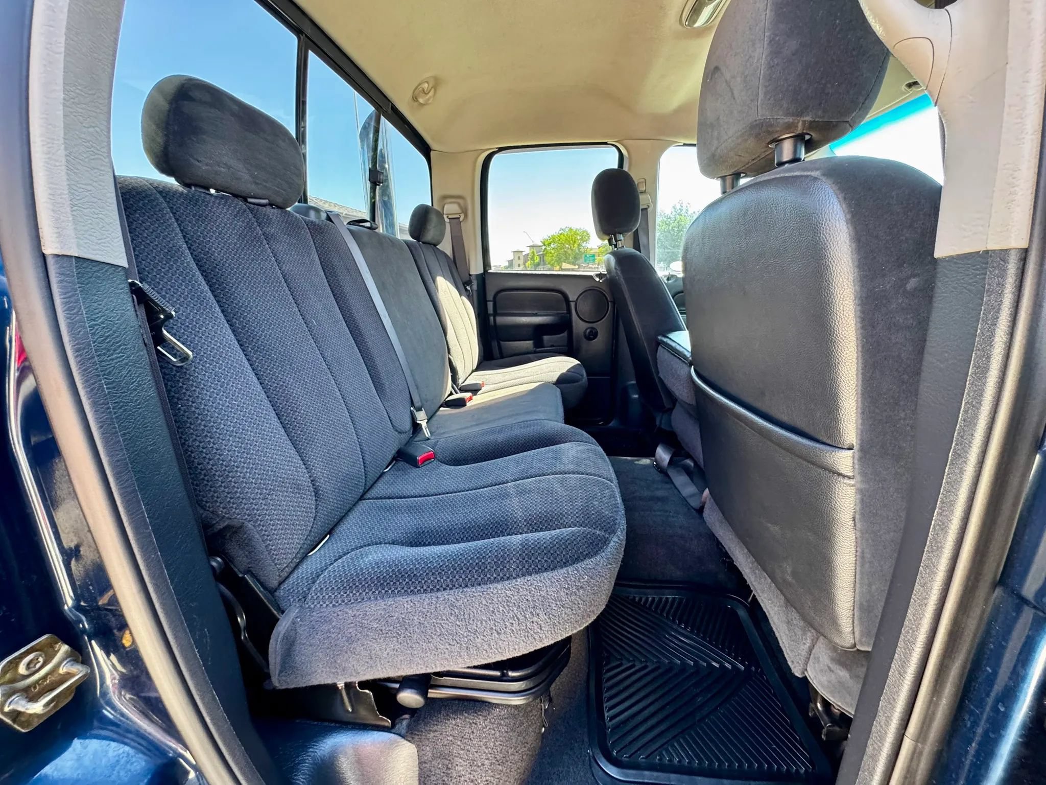 Used 2004 Dodge Ram 2500 Truck SLT w/ Trailer Tow Group AWD/4WD image 23