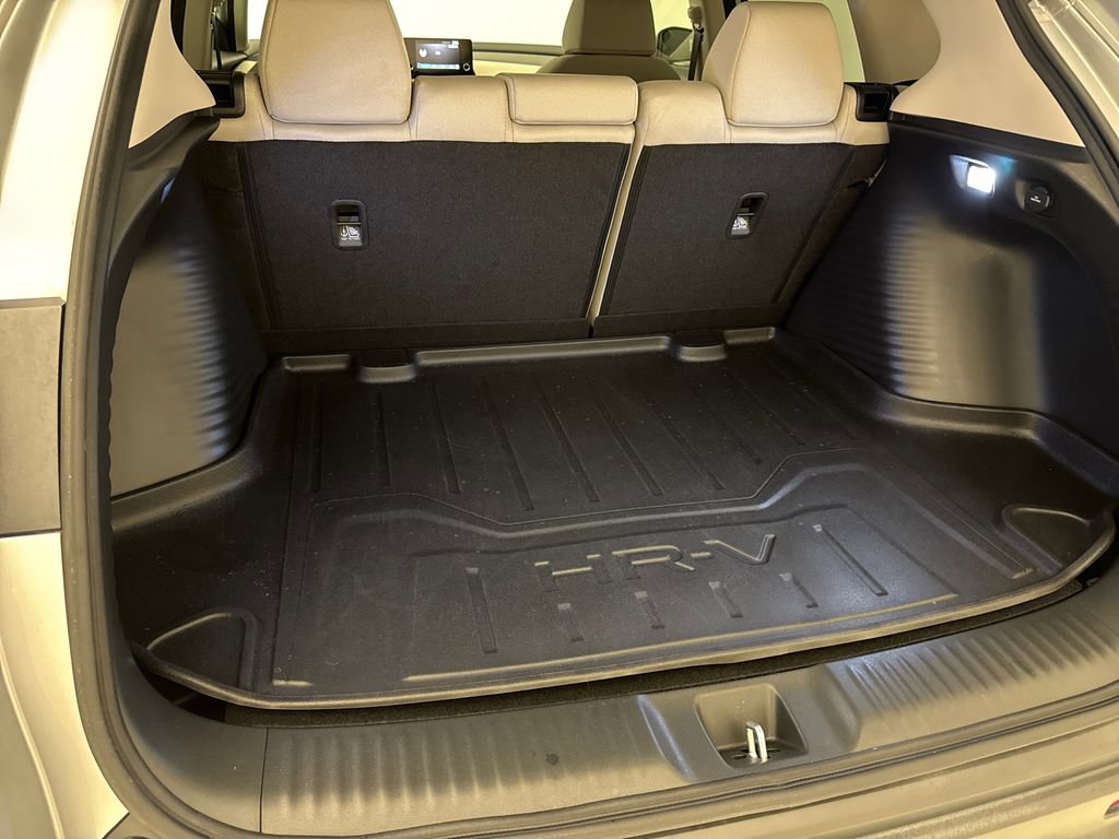 Certified 2024 Honda HR-V LX image 12