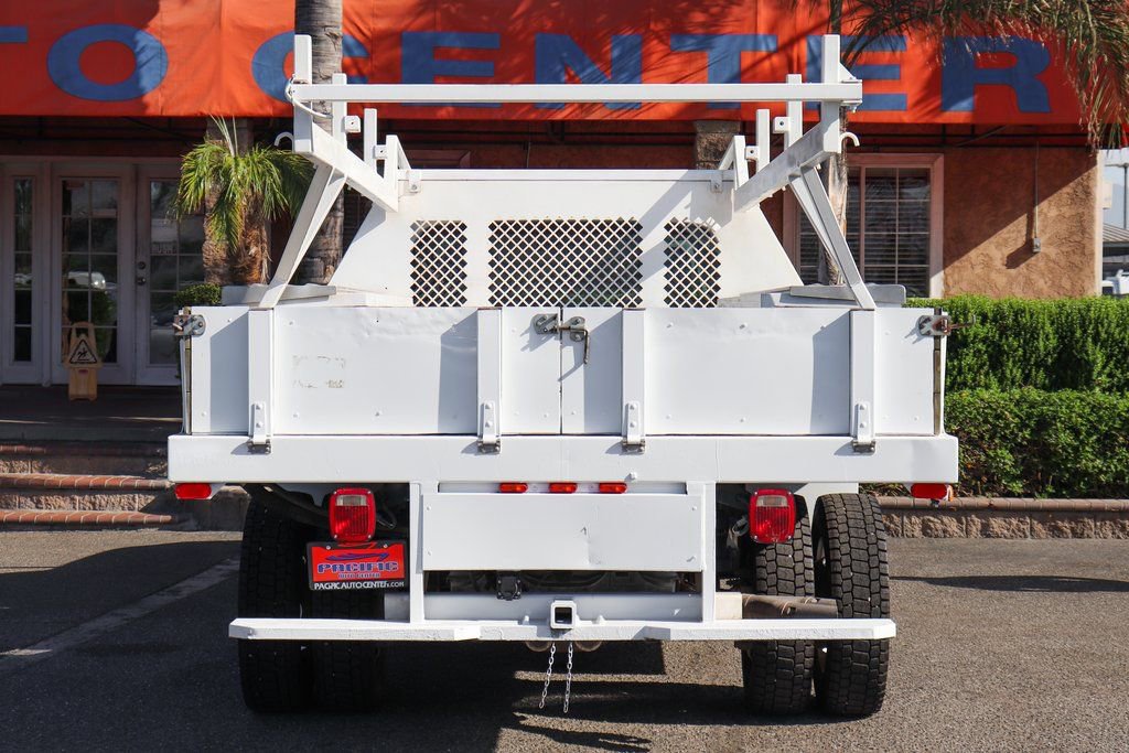 Used 2015 Ford F550 2WD Regular Cab Super Duty image 8