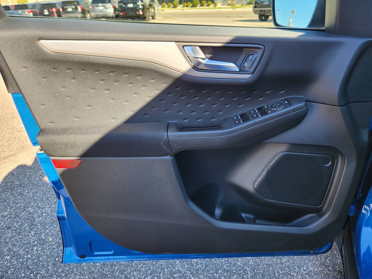 Used 2020 Ford Escape SE AWD/4WD image 19