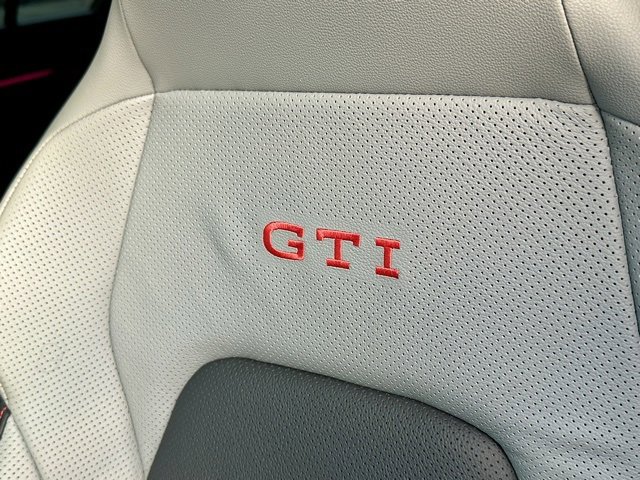 Certified 2025 Volkswagen GTI Autobahn image 15